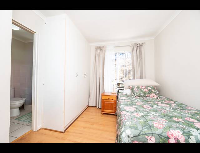 2 BEDROOM APARTMENT TO LET IN TYGER WATERFRONT